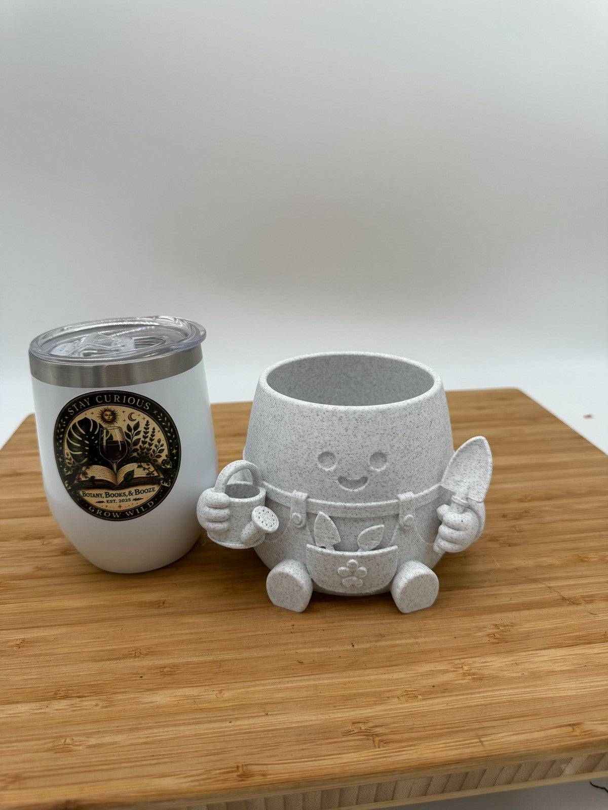 Gardener Buddy planter 3D Pot